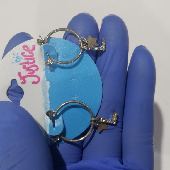 Justice Silver-tone Hoop Earrings Sparkling "L" & star-shaped charms - Girls - Picture 6 of 8